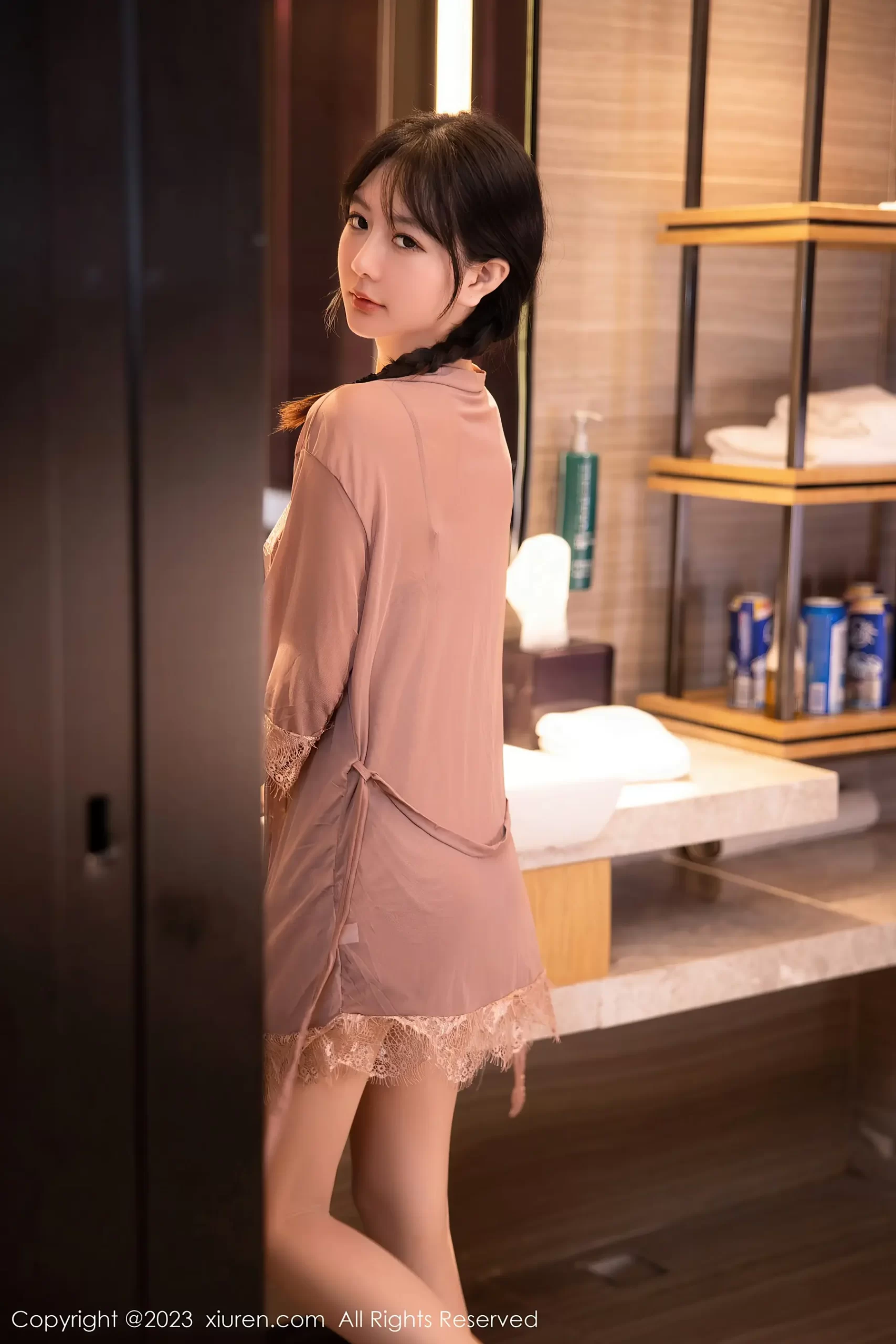 谢小蒽(幼幼) 秀人网全套高清写真合集(持续更新) - 图片 3 谢小蒽(幼幼) 秀人网全套高清写真合集(持续更新) - 图片 3