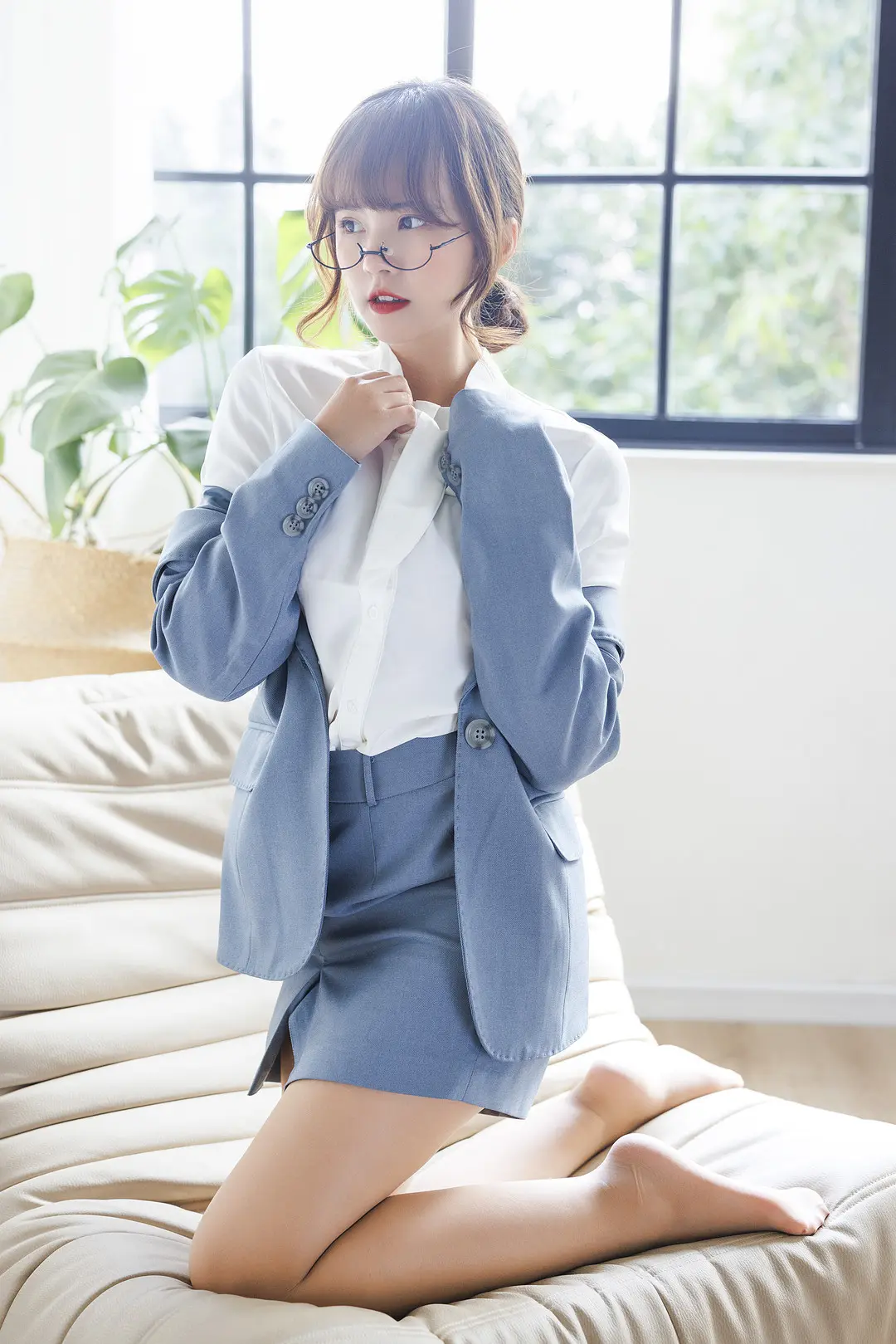 张思允nice 内购无水印Coser全套高清写真合集(持续更新) - 图片 4 张思允nice 内购无水印Coser全套高清写真合集(持续更新) - 图片 4