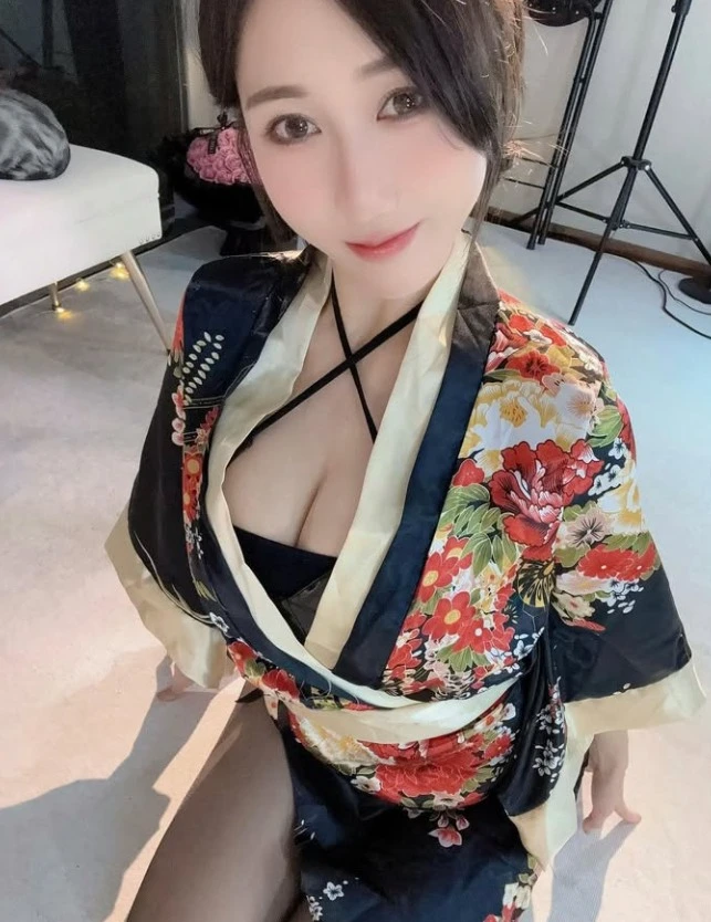 斗鱼小小玉酱 Cosplay全套高清写真合集(持续更新) - 图片 1 斗鱼小小玉酱 Cosplay全套高清写真合集(持续更新) - 图片 1